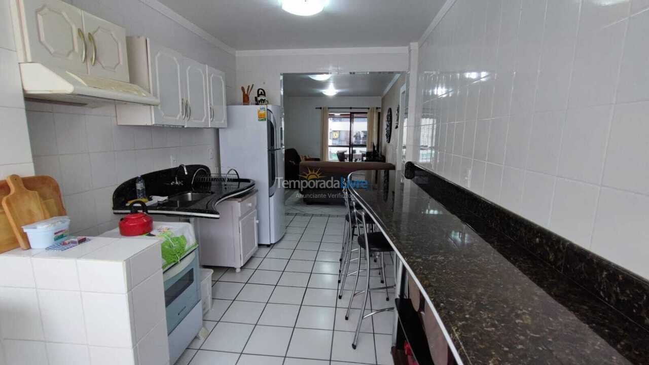 Apartamento para alquiler de vacaciones em Itapema (Meia Praia)