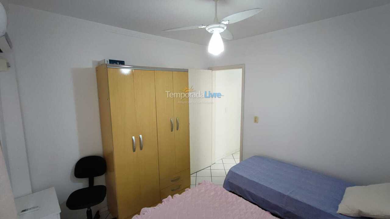 Apartamento para alquiler de vacaciones em Itapema (Meia Praia)