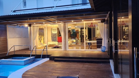 Bela casa para férias em família