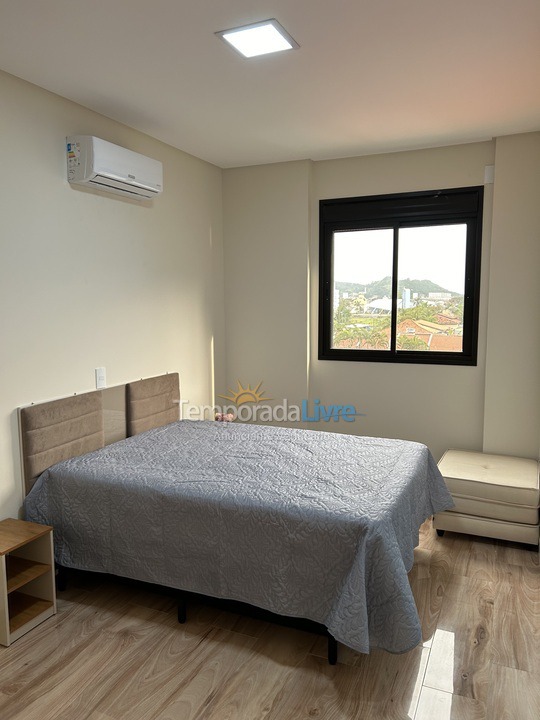 Apartment for vacation rental in Bombinhas (Praia de Bombas)