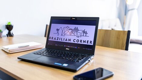 Piscina, gimnasio, aire acondicionado, vacantes | Rincón brasileño