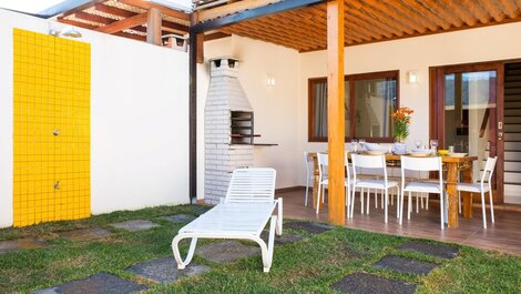 Vista al mar, 3 suites, a 1,5 km del centro, piscina, wi-fi