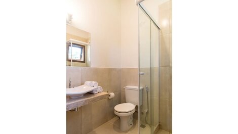 Vista al mar, 3 suites, a 1,5 km del centro, piscina, wi-fi