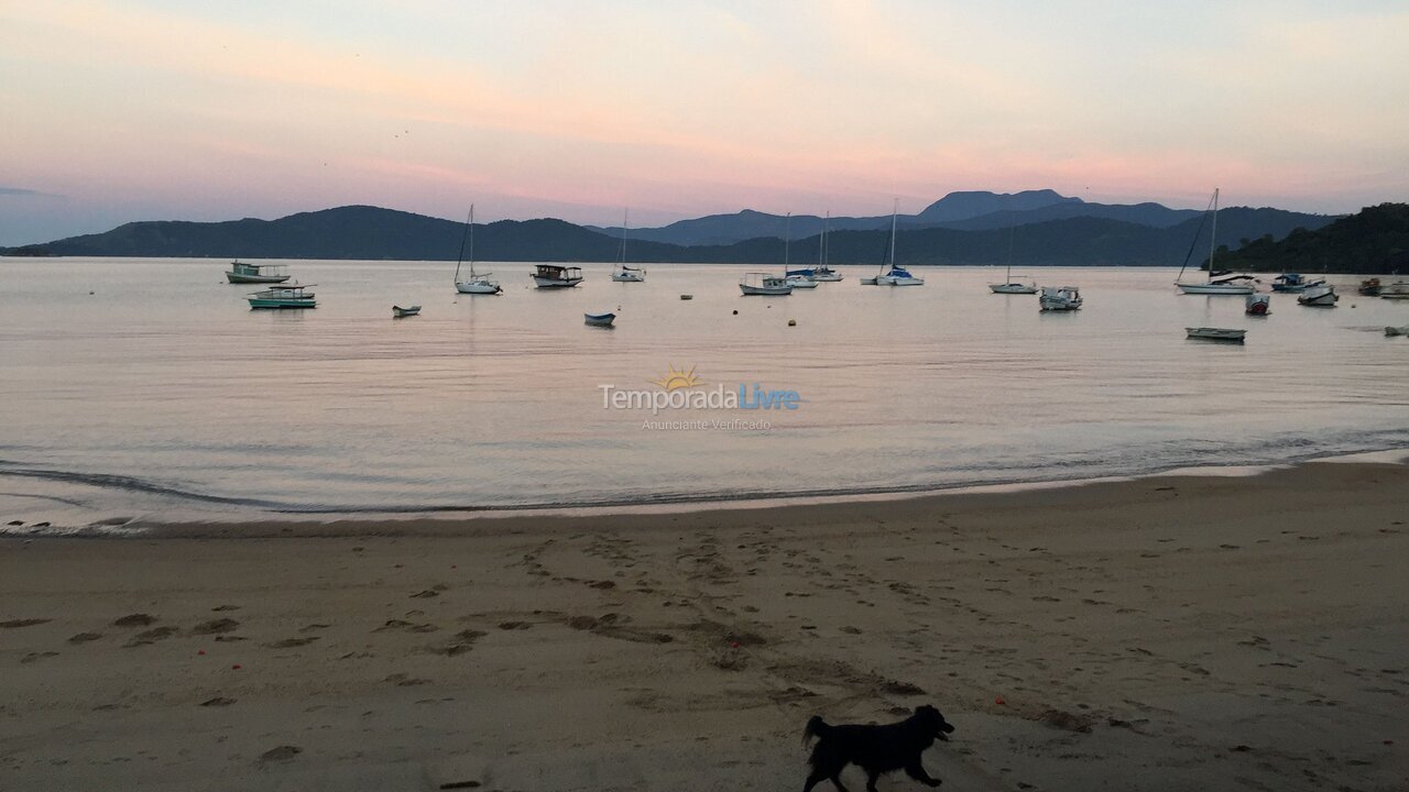 Casa para aluguel de temporada em Paraty (Barra do Corumbê)