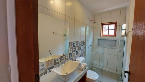 Cedro - Flat recém inaugurado, 50mts da Praia, Churr, Piscina, WiFi...