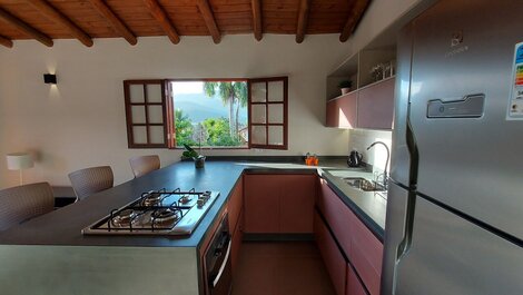 New Flat with Pool, 50m from the beach, barbecue