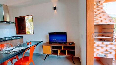 Cedro - Flat recém inaugurado, 50mts da Praia, Churr, Piscina, WiFi...