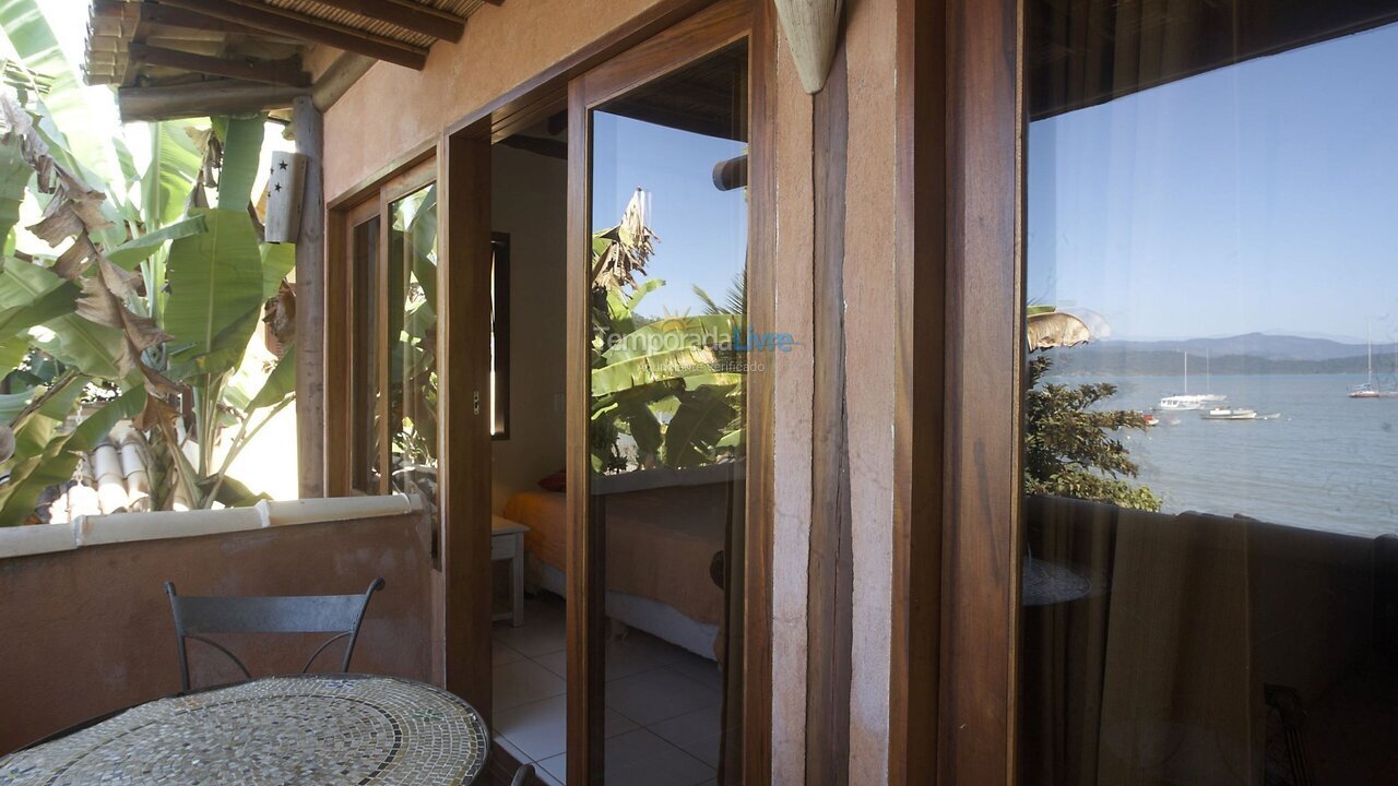 Casa para aluguel de temporada em Paraty (Barra do Corumbê)