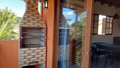 Apartamento con piscina, vista al mar, barbacoa privada, aire.