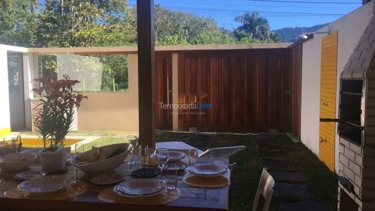 Casa para alquiler de vacaciones em Paraty (Jabaquara)