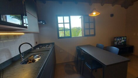 Cepilho - Flat com cozinha, 50mts da Praia, Churr, Piscina, WiFi...
