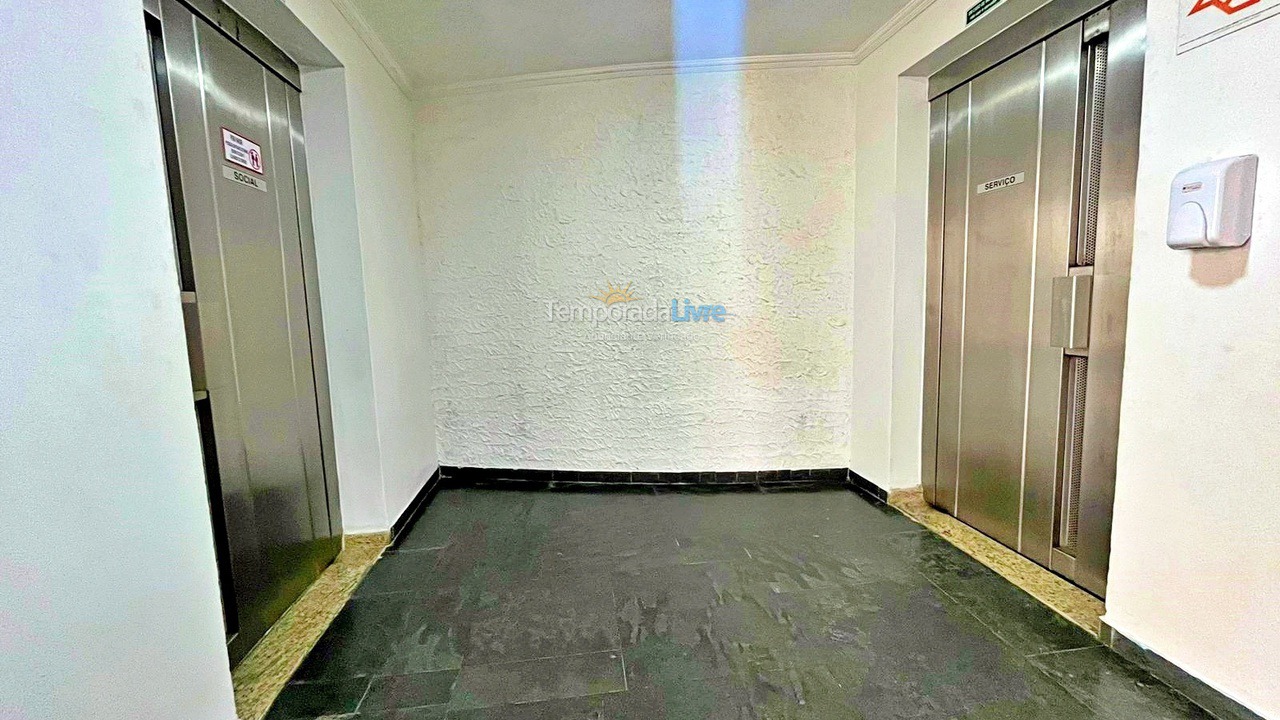 Apartment for vacation rental in Guarujá (Pitangueiras)