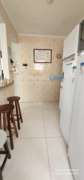 Apartment for vacation rental in Praia Grande (Praia do Caiçara)