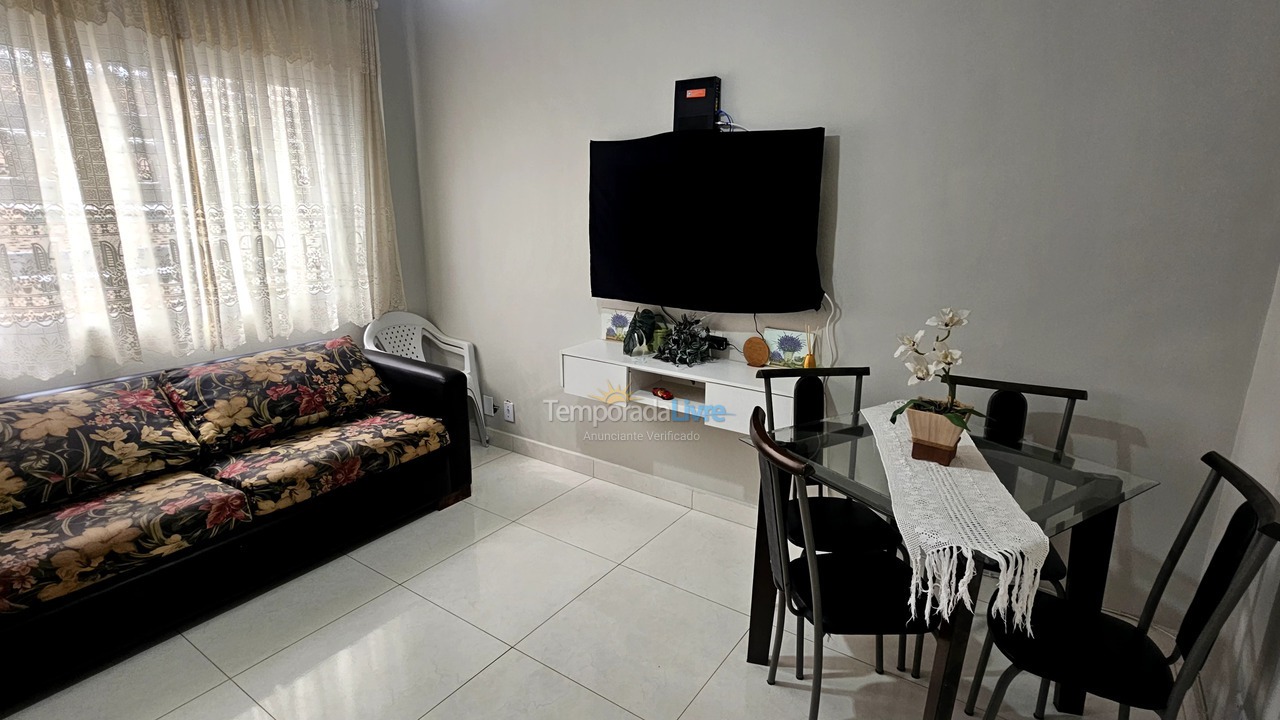 Apartment for vacation rental in Praia Grande (Praia do Caiçara)