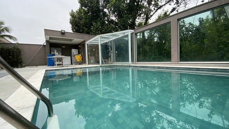 Mansion for vacation rental in Riviera