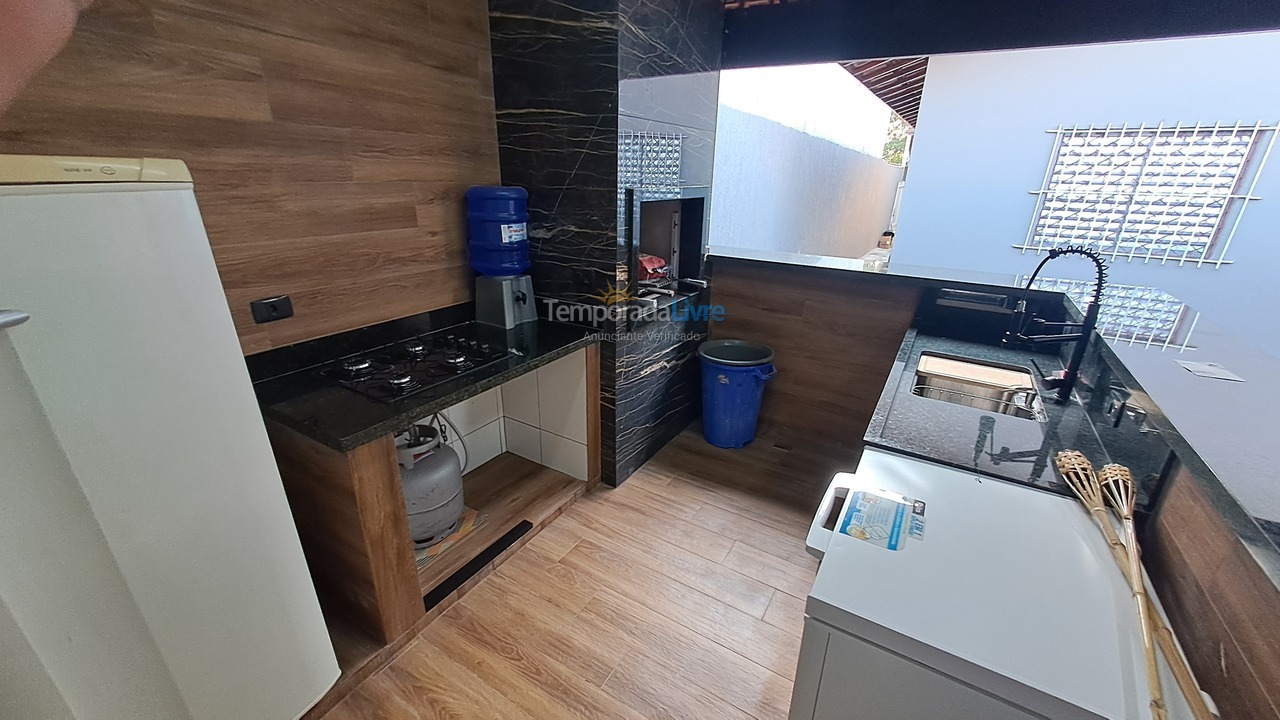 Casa para alquiler de vacaciones em Caraguatatuba (Aruan)