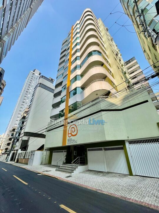 Apartment for vacation rental in Itapema (Meia Praia)