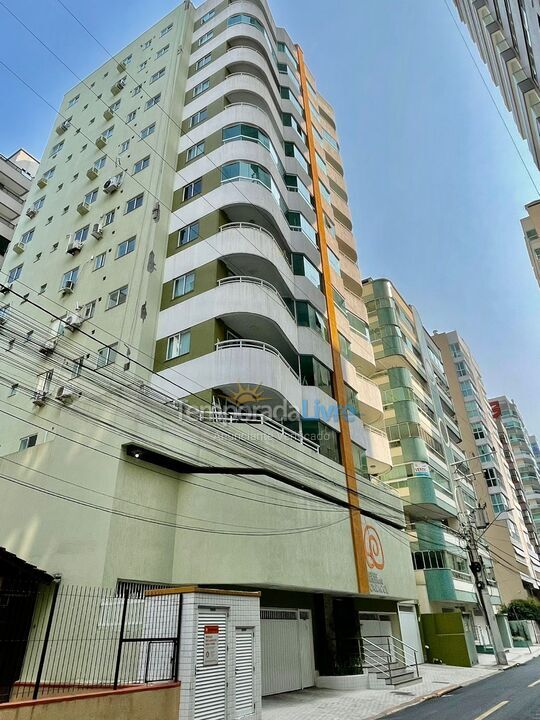 Apartment for vacation rental in Itapema (Meia Praia)