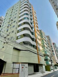 BEAUTIFUL APARTMENT IN MEIA PRAIA ITAPEMA SC TO SPEND YOUR HOLIDAYS!