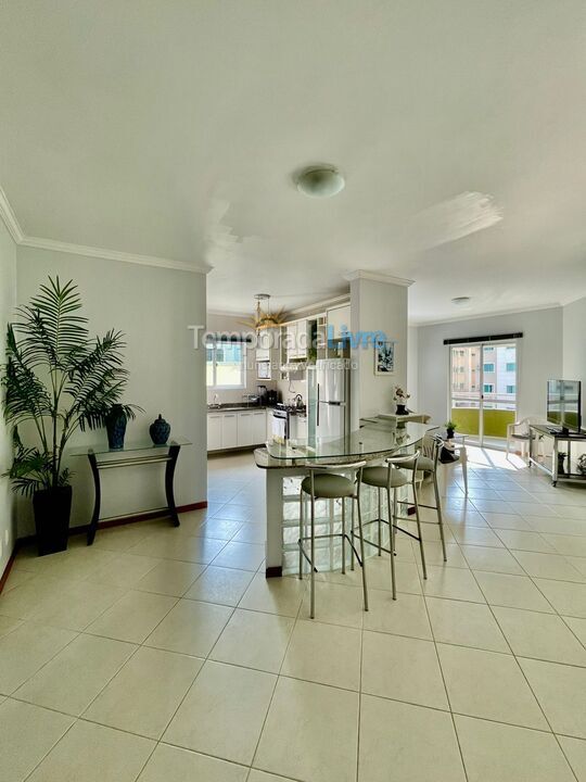 Apartment for vacation rental in Itapema (Meia Praia)