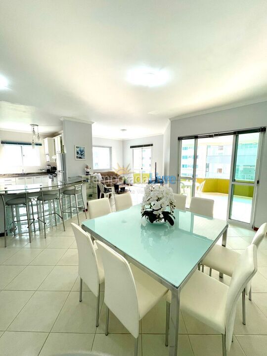 Apartment for vacation rental in Itapema (Meia Praia)