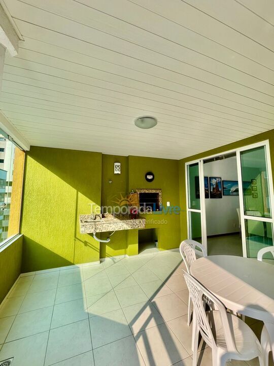 Apartment for vacation rental in Itapema (Meia Praia)