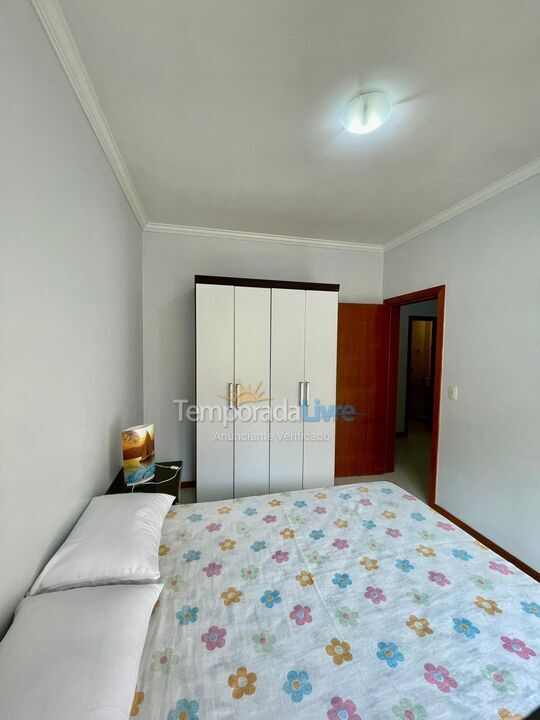 Apartment for vacation rental in Itapema (Meia Praia)