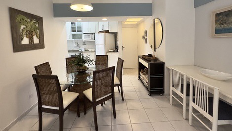 GOLDEN 2 COMPLETE APARTMENT SEASIDE CONDO AC TVs WI-FI SWIMMING POOL 2GAR