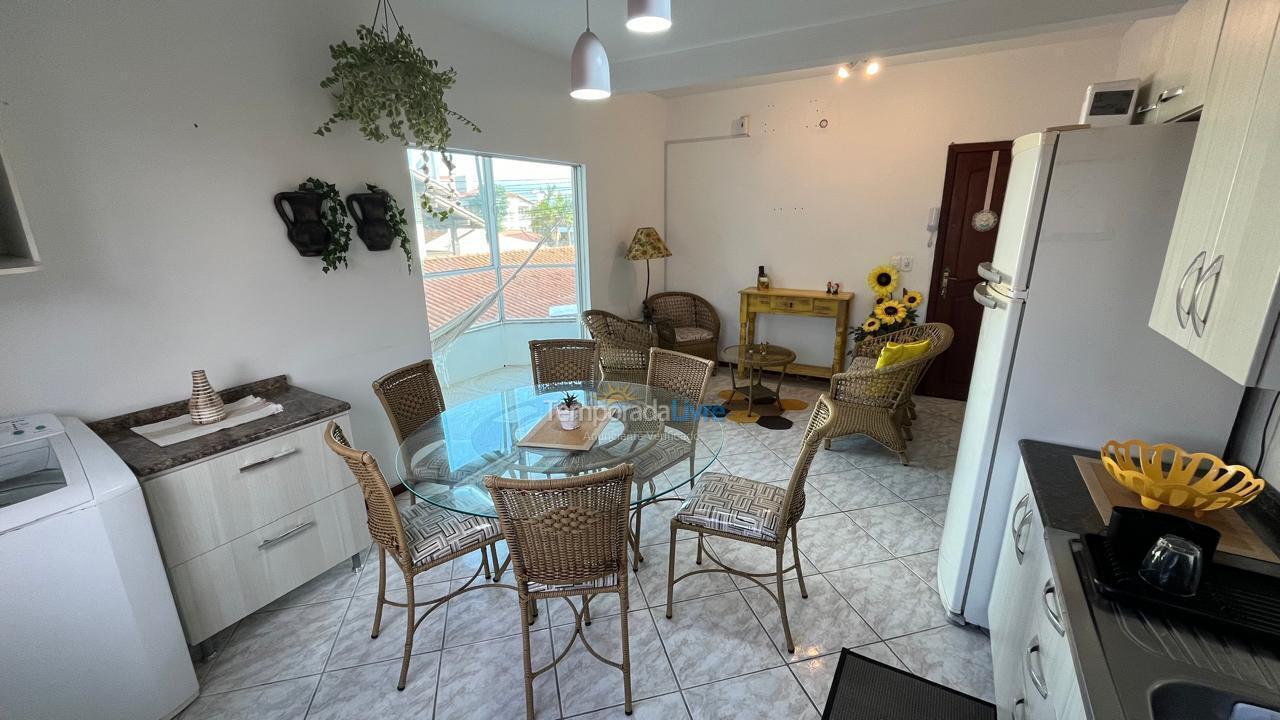 Apartamento para aluguel de temporada em Florianopolis (Praia dos Ingleses)