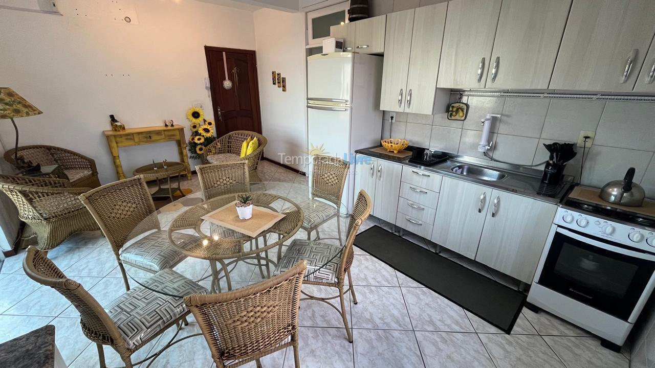 Apartamento para aluguel de temporada em Florianopolis (Praia dos Ingleses)