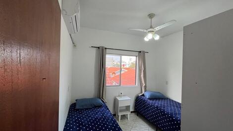Apartamento no Centrinho da Praia dos Ingleses