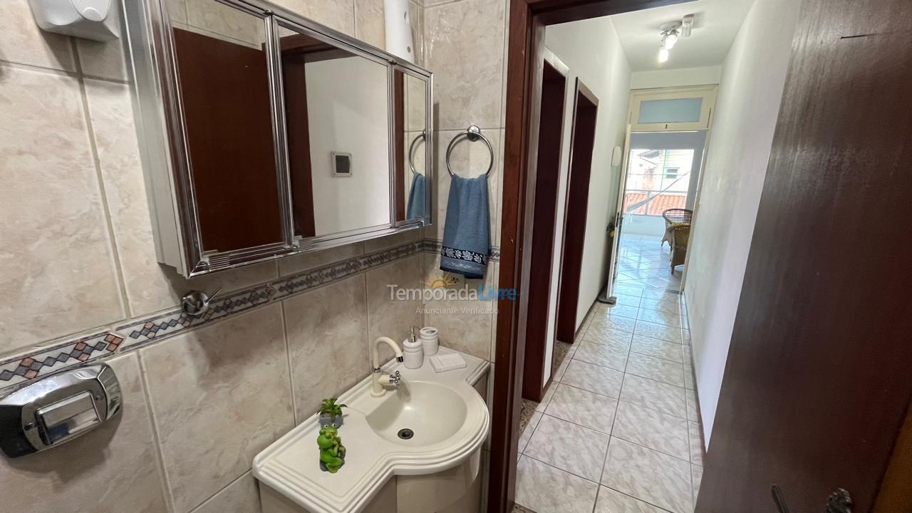 Apartamento para aluguel de temporada em Florianopolis (Praia dos Ingleses)