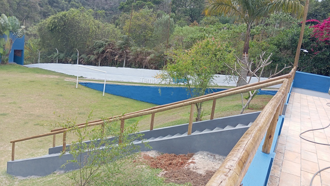 Chácara / sítio para aluguel de temporada em Mairiporã (Estrada Municipal Mairiporã Sp Brasil)