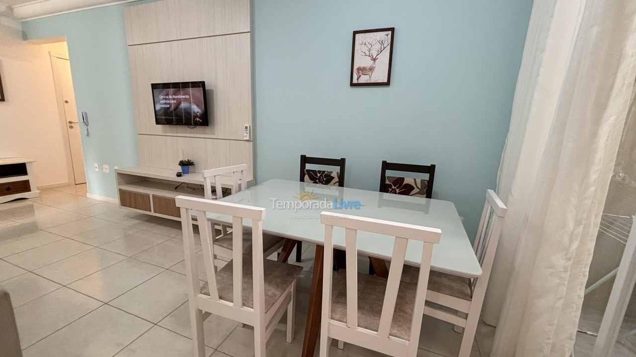 Apartamento para aluguel de temporada em Bombinhas (Praia de Bombas)