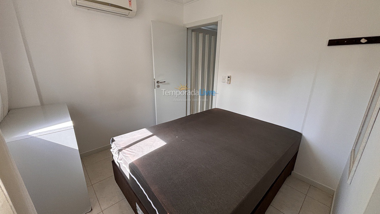 Apartamento para aluguel de temporada em Bombinhas (Praia de Bombas)