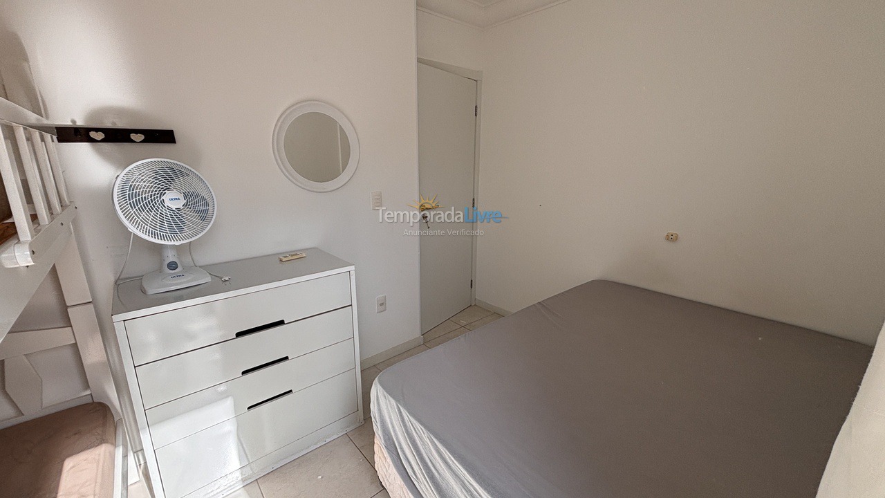 Apartamento para aluguel de temporada em Bombinhas (Praia de Bombas)