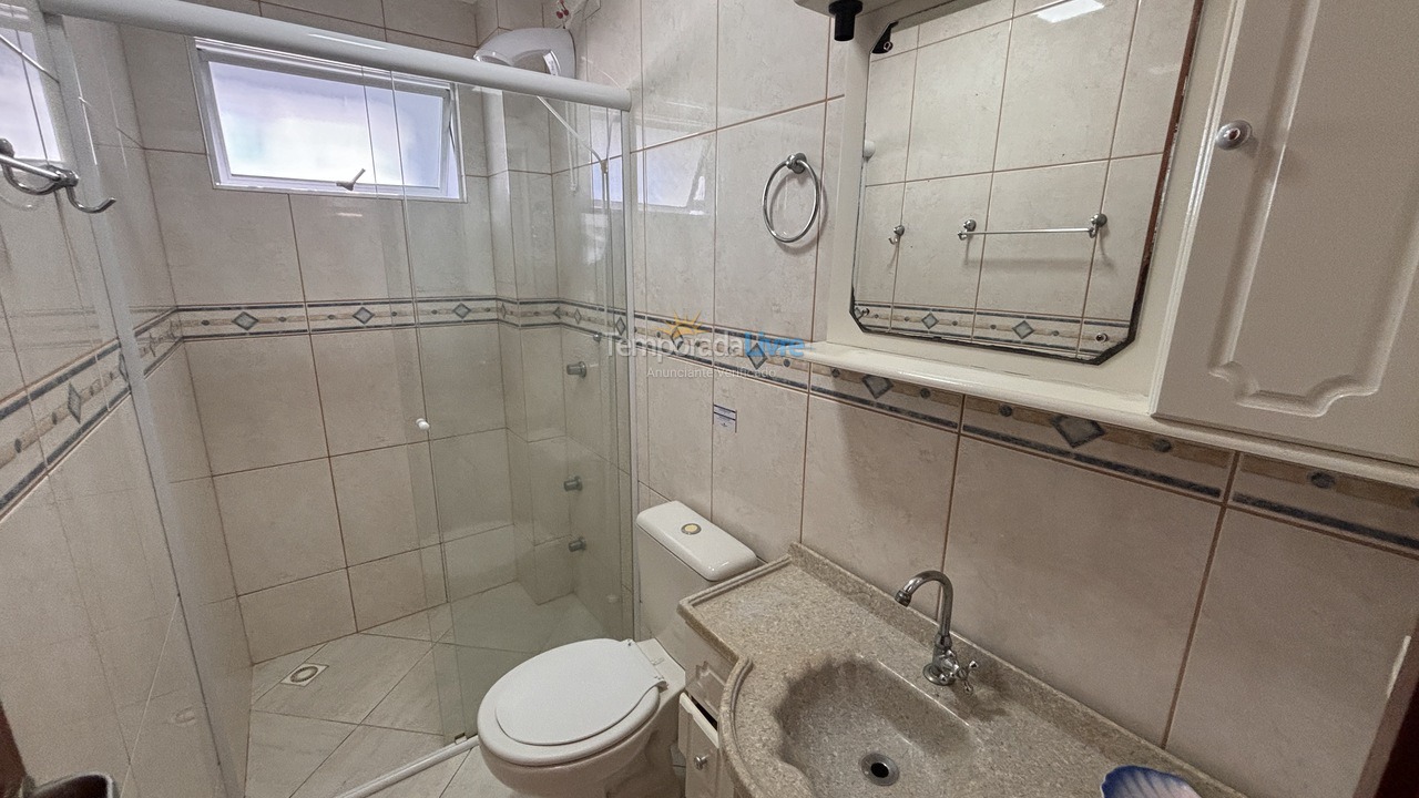 Apartamento para aluguel de temporada em Bombinhas (Praia de Bombas)