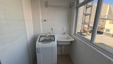 APTO 2 QUARTOS E PISCINA NO CONDOMINIO