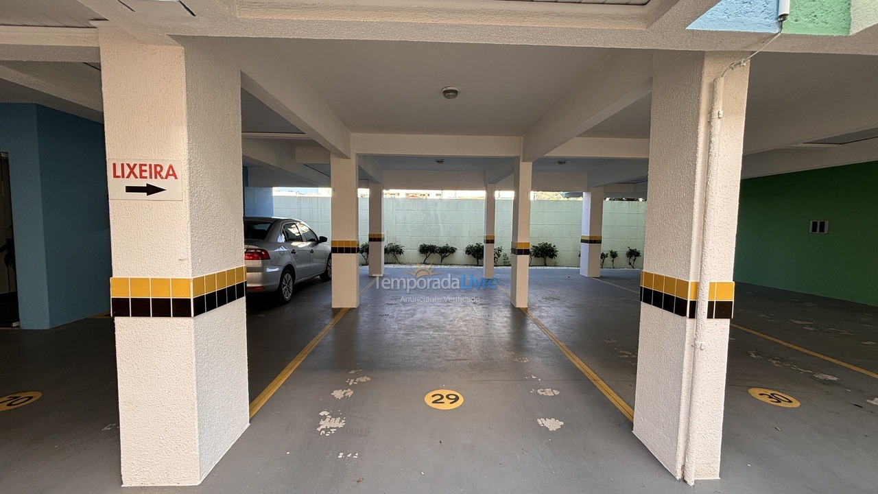 Apartamento para aluguel de temporada em Bombinhas (Praia de Bombas)