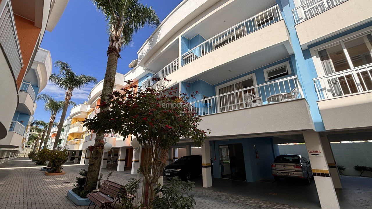 Apartamento para aluguel de temporada em Bombinhas (Praia de Bombas)