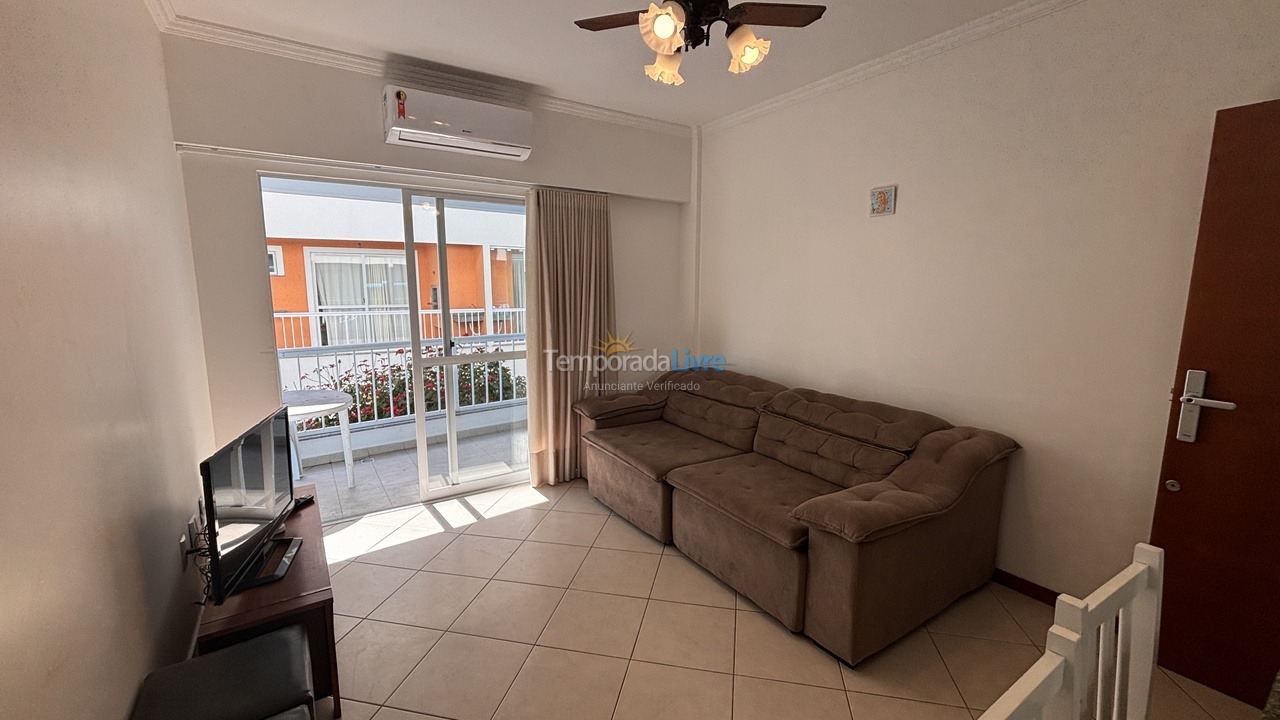 Apartamento para aluguel de temporada em Bombinhas (Praia de Bombas)