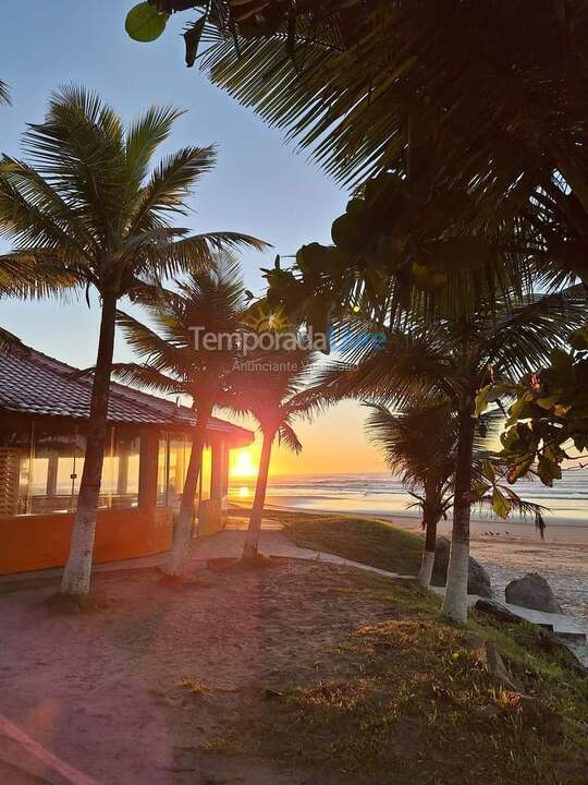 Apartamento para aluguel de temporada em Itanhaém (Cibratel I)