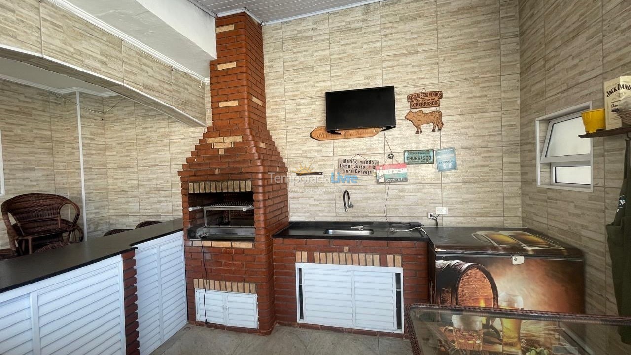 Casa para aluguel de temporada em Itanhaém (Vila Loty)