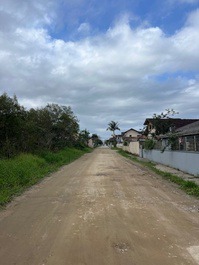 Ótimo Sobrado 4 quartos, WI-FI, churrasqueira, sacadas