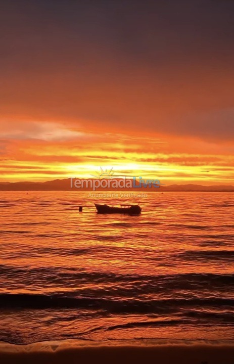 Apartment for vacation rental in Bombinhas (Praia de Bombinhas)