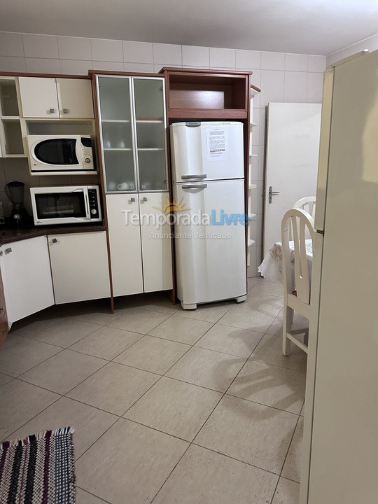 Casa para alquiler de vacaciones em Balneário Camboriú (Praia Central)