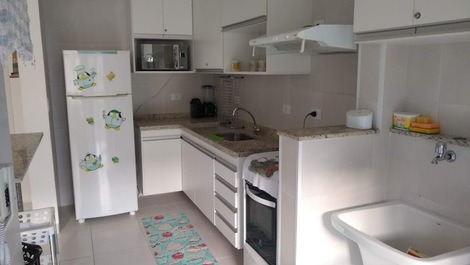 Hay 2 dormitorios, con zona de ocio en Praia Grande en Ubatuba.