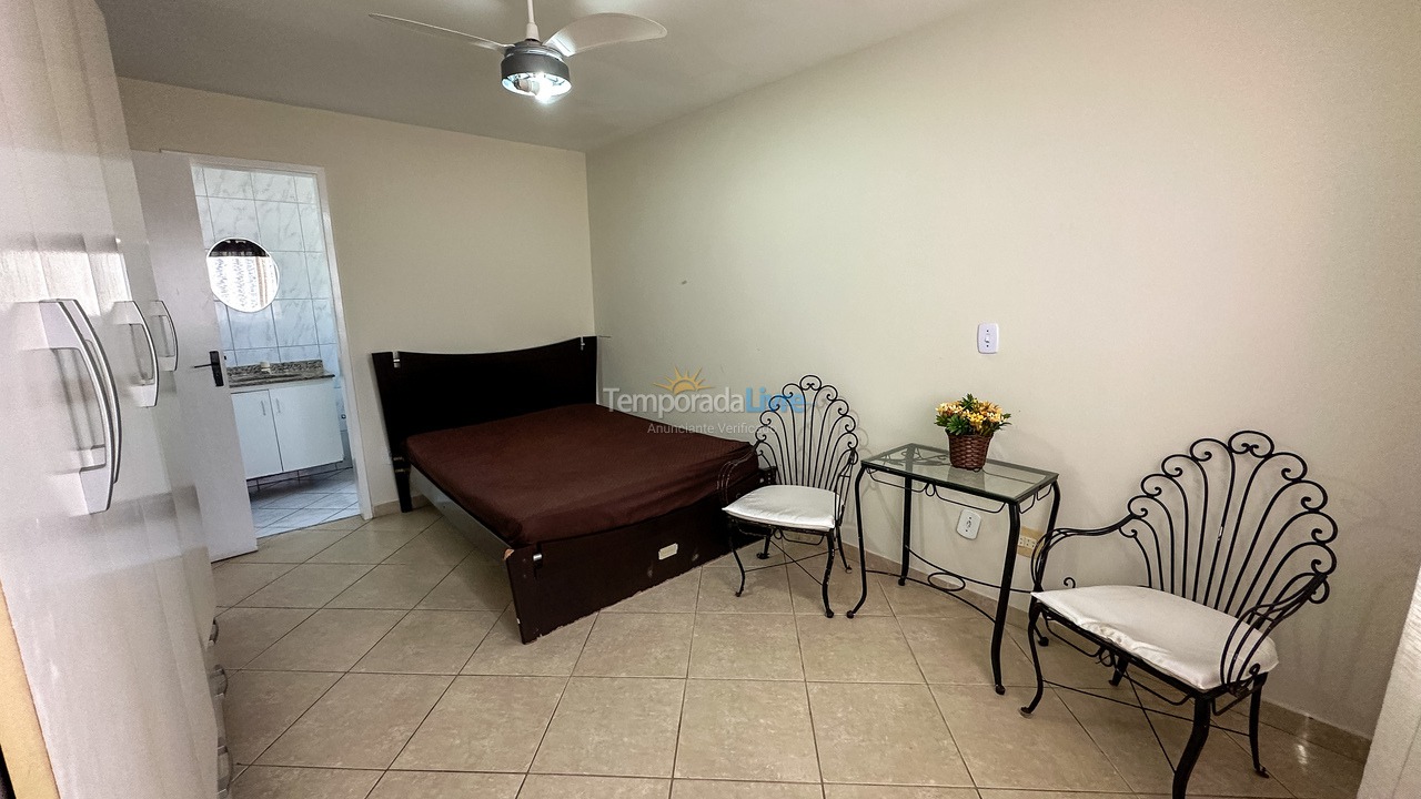 Apartamento para aluguel de temporada em Guarapari (Praia do Morro)