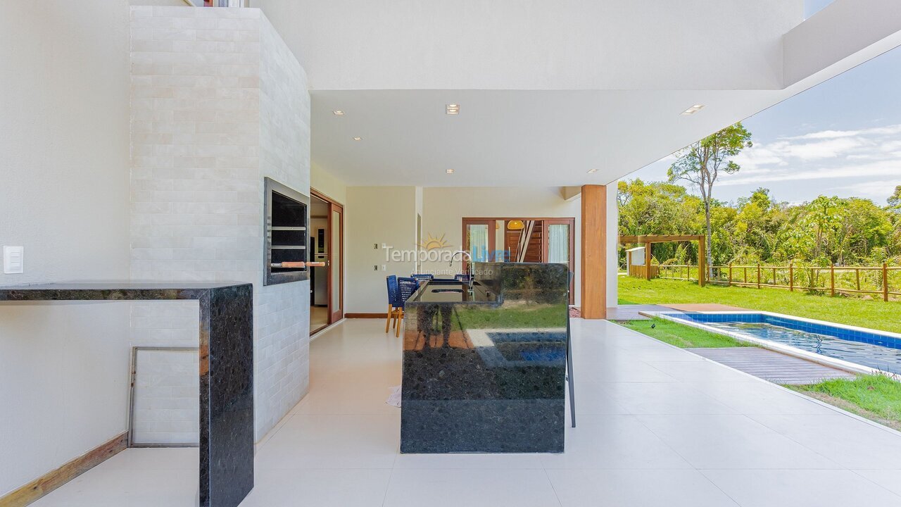 Casa para aluguel de temporada em Mata de São João (Praia do Forte)