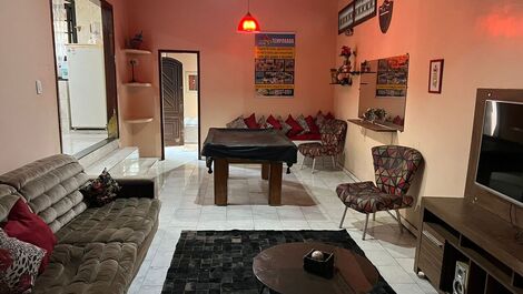 CASA EXCELENTE EM CONDOMÍNIO FECHADO EM CABO FRIO